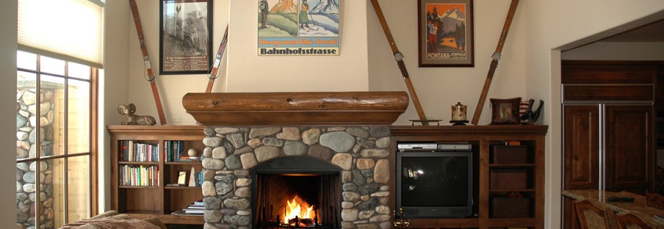 Ski Rental Home with Cozy Fireplace