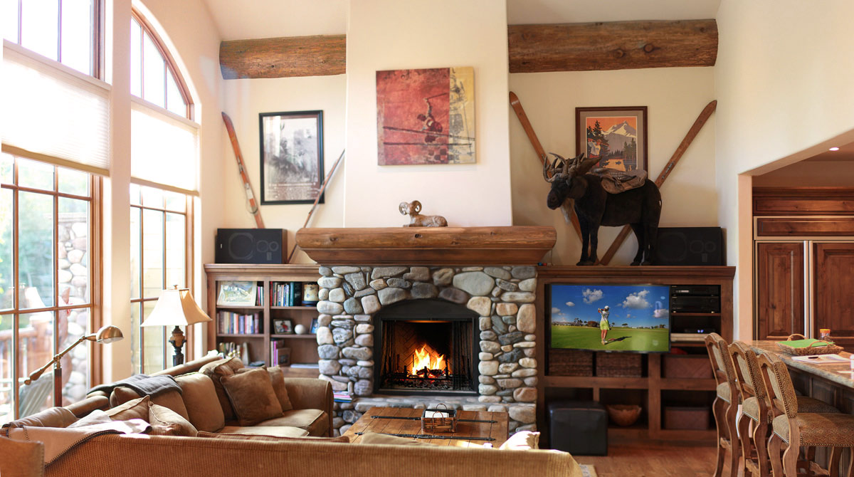 Ski Rental Home with Cozy Fireplace